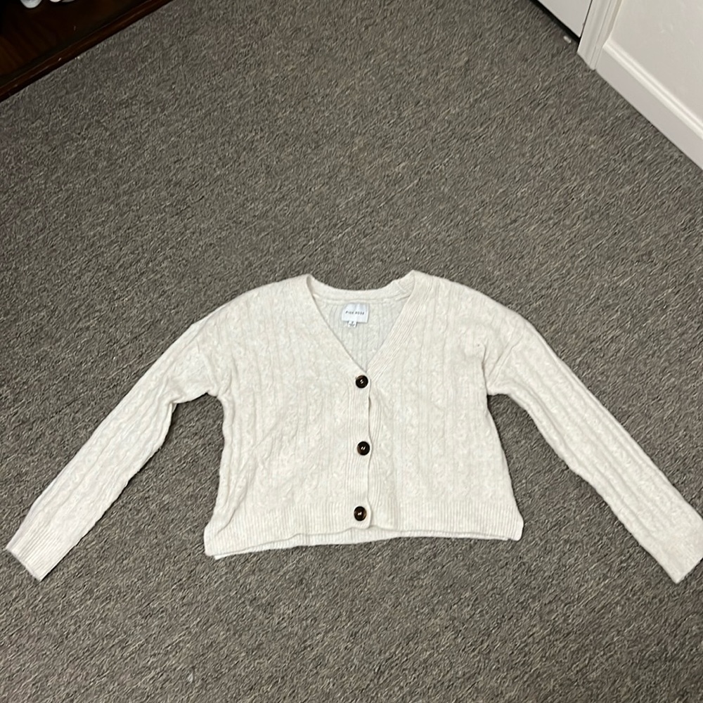 Cream cardigan/sweater